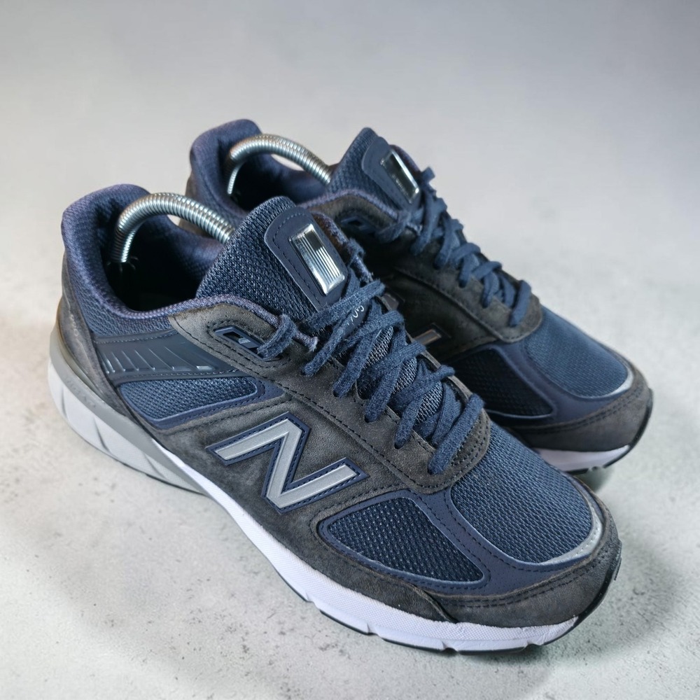 New Balance 990v5 M990NV5 Men's US 9.5 Navy Suede Mesh Made in USA Sneakers